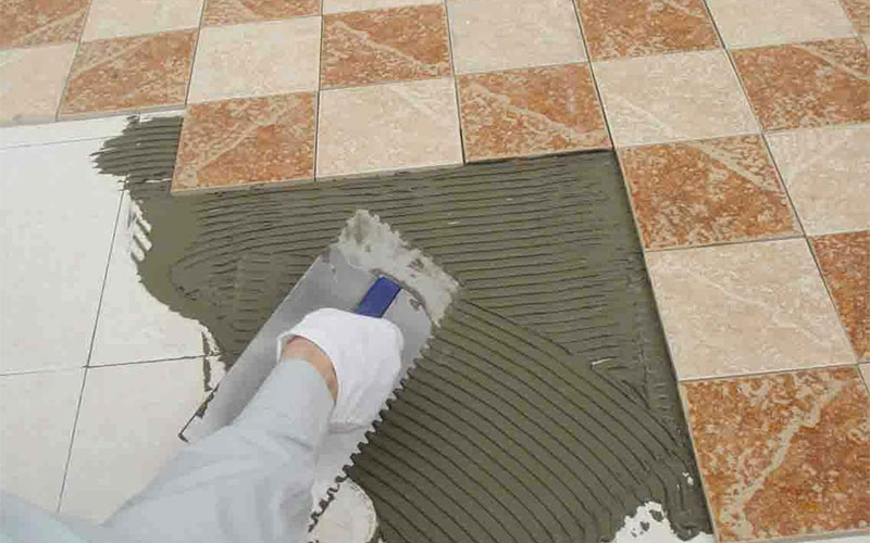 瓷磚粘接劑行業(yè)前景，生產(chǎn)瓷磚粘接劑的設(shè)備哪里買(mǎi)