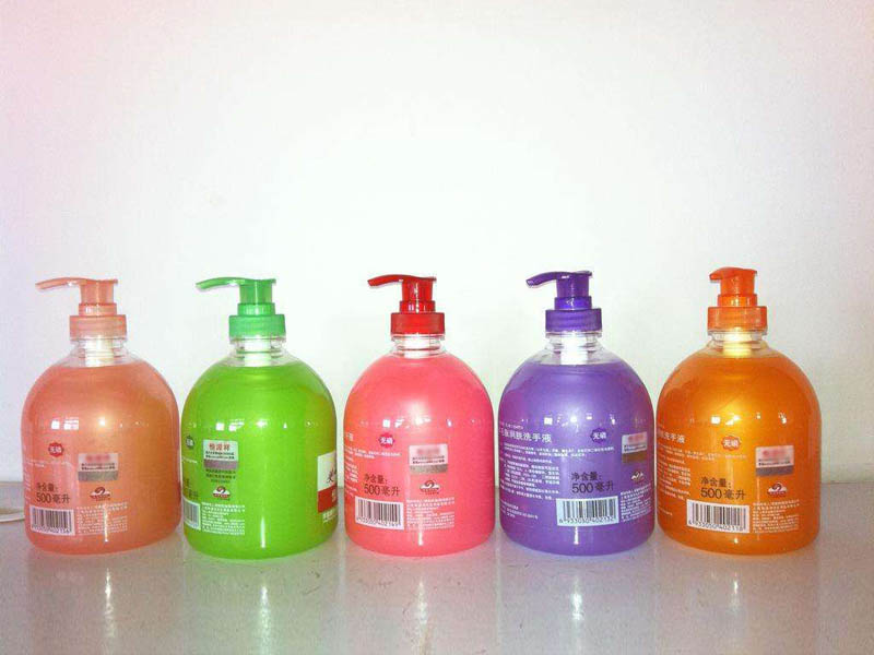 洗滌液灌裝機(jī) 洗滌液灌裝機(jī)