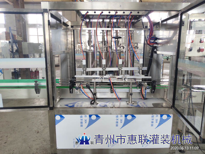 齒輪油灌裝機(jī) 齒輪油灌裝機(jī)